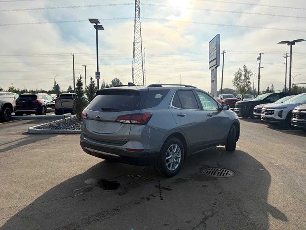 2024 Chevrolet Equinox AWD 4dr LT Grey Sherwood Park - photo #4