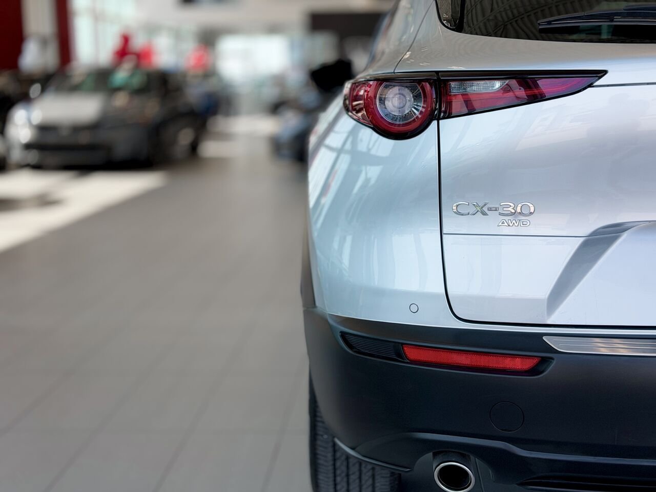 Mazda CX-30 2023 Argent Notre-Dame-des-Prairies - photo #13