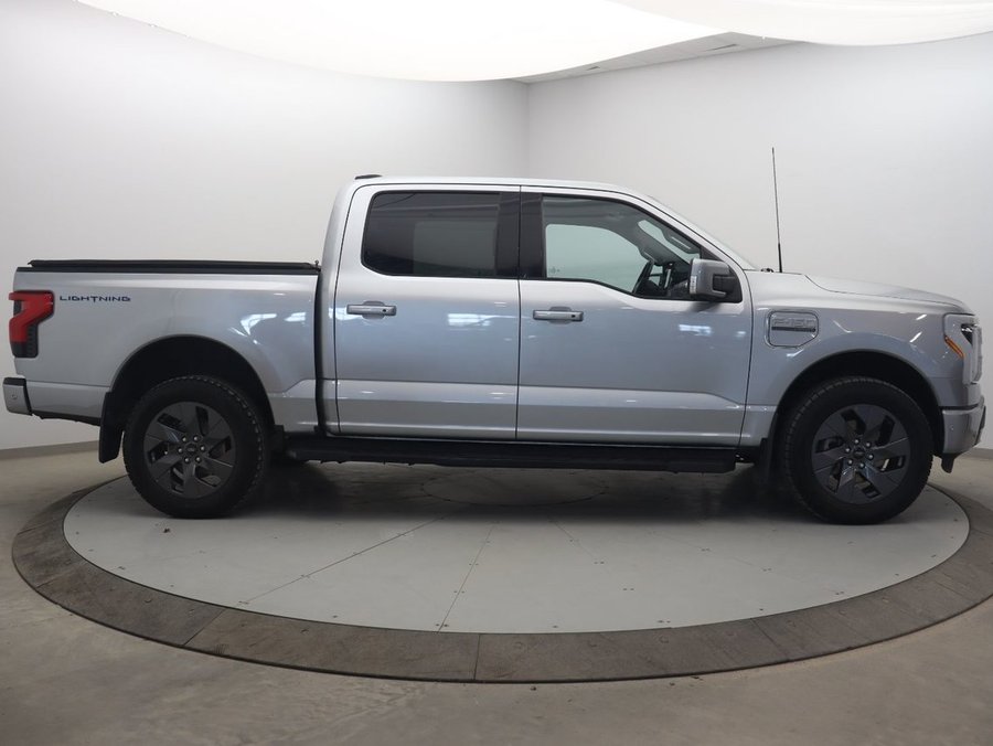 2023 Ford F-150 Lightning 2023 Black