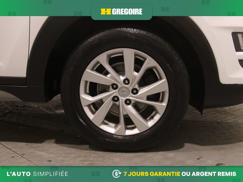 2021 Hyundai Tucson White Laval - photo #30