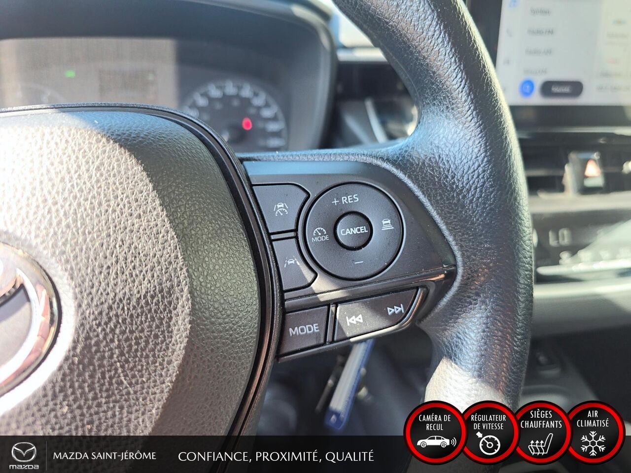 2023 Toyota Corolla LE | RÉGULATEUR ADAPTATIF À RADAR | CAMÉRA DE RECUL | BLUETOOTH | 77 742 KM Black Saint-Jérôme - photo #14
