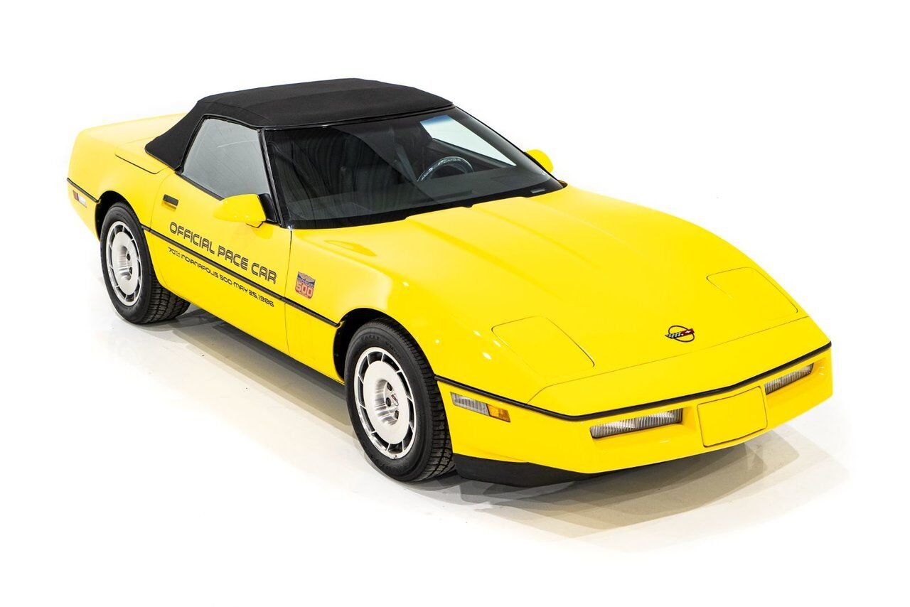 Chevrolet Corvette Pace Car livery with only 17,380km (10,800miles) 1986 Jaune Montréal - photo #84