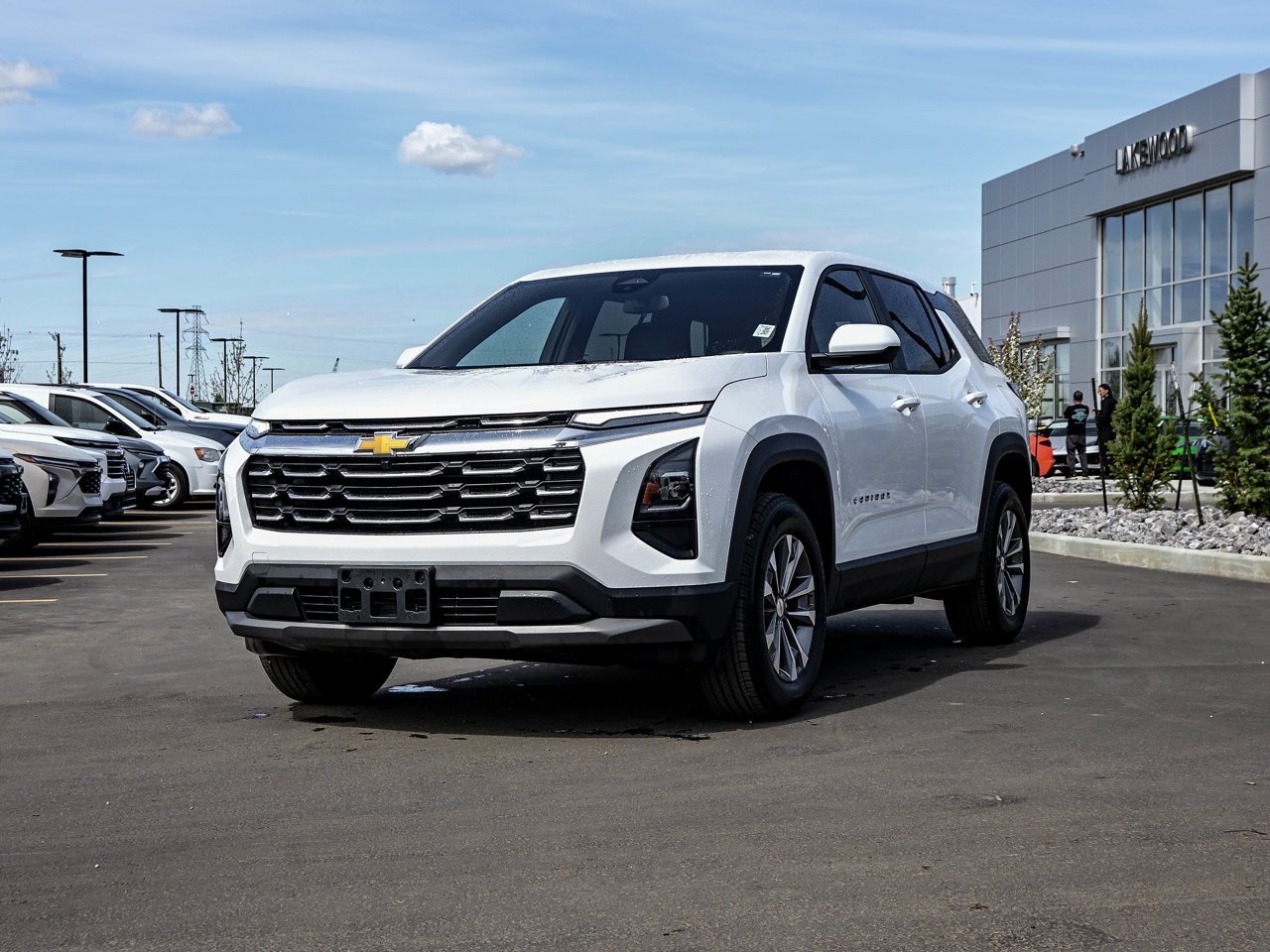 2026 Chevrolet Equinox AWD 4dr LT w/2LT White Sherwood Park - photo #3