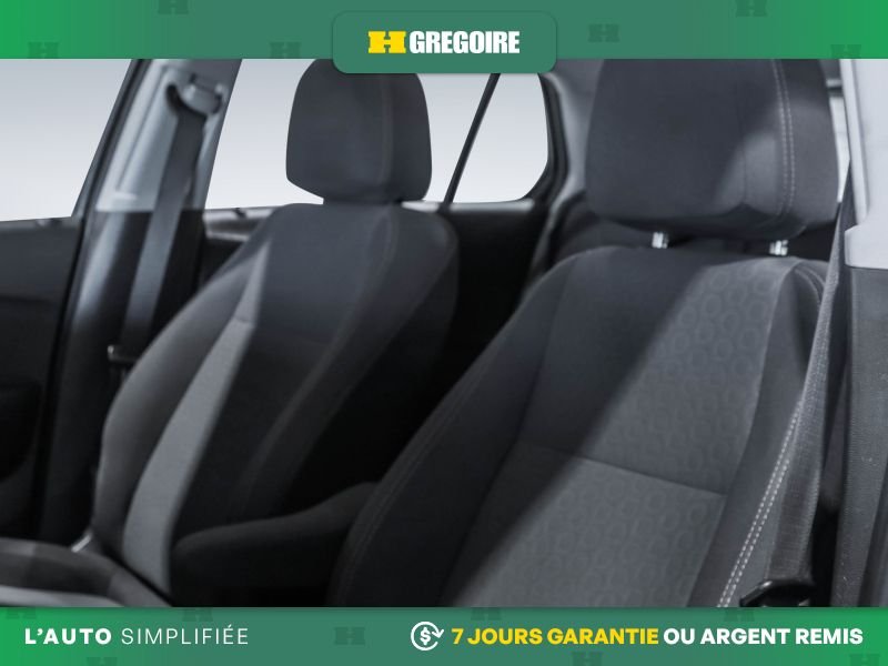 2019 Chevrolet Trax White Laval - photo #15