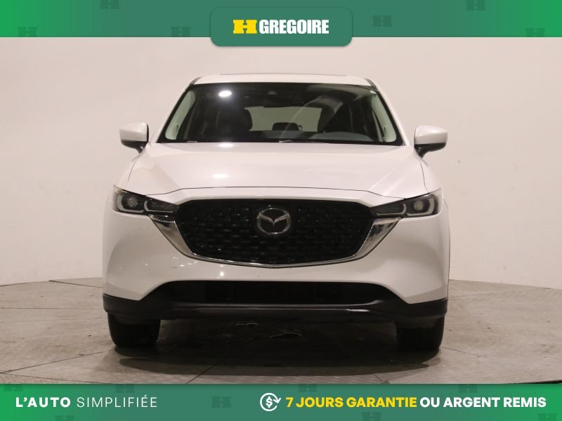 2023 Mazda CX-5 White Laval - photo #1