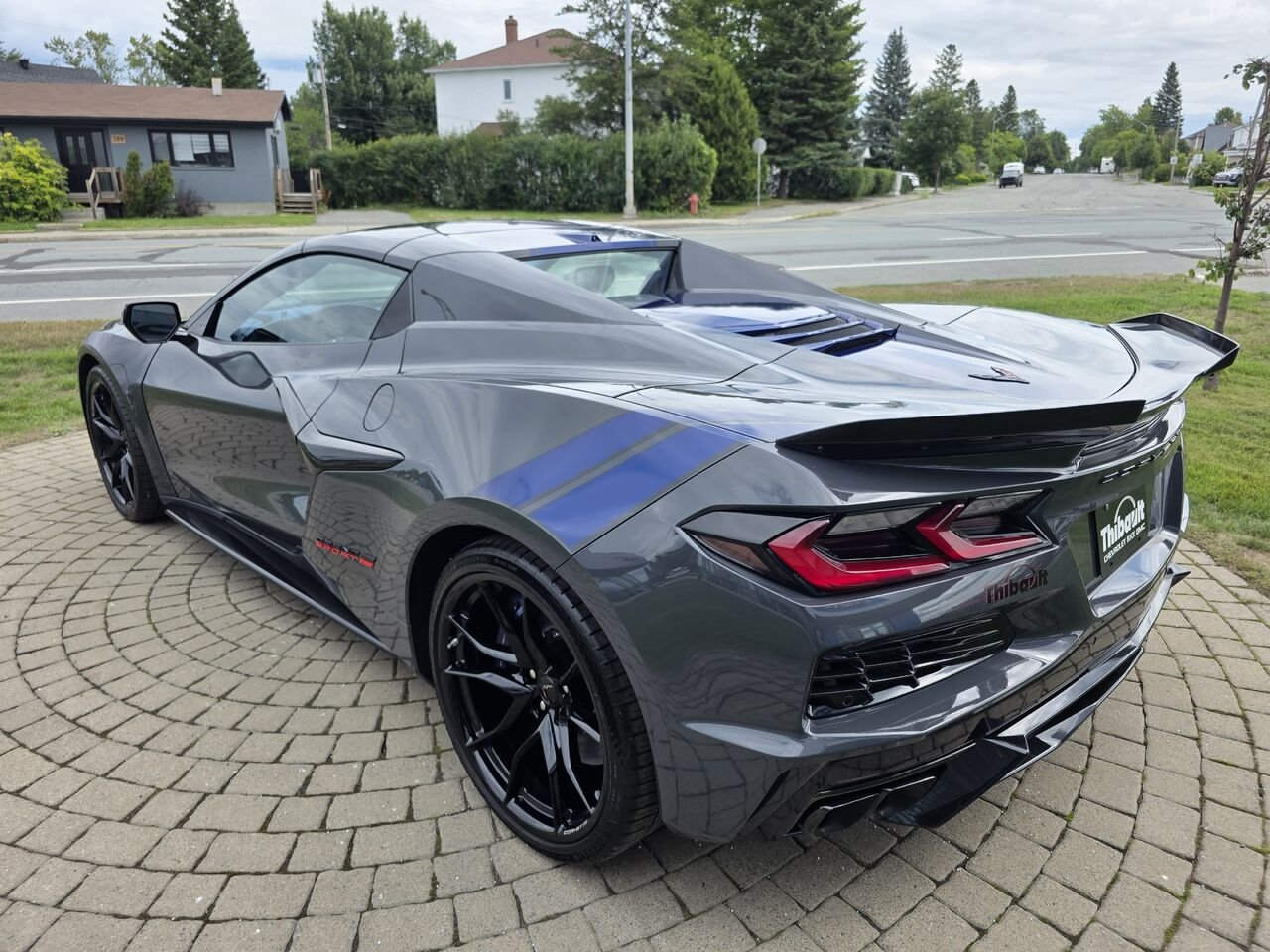Chevrolet Corvette 3LT 2027 Gris Pitch métallisé Rouyn-Noranda - photo #26