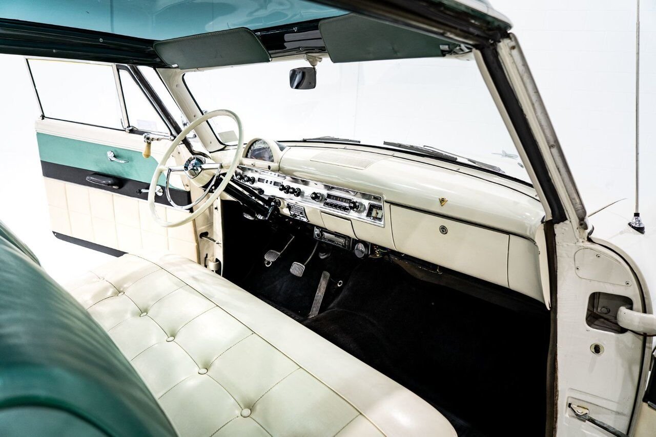 1954 Ford Crestline Skyliner rare glass top long term ownership White Montreal - photo #61