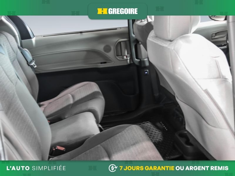 Toyota Sienna 821057 | LE AWD AUTO A/C MAGS CAM RECUL BLUETOOTH 2023 Noir Laval - photo #29
