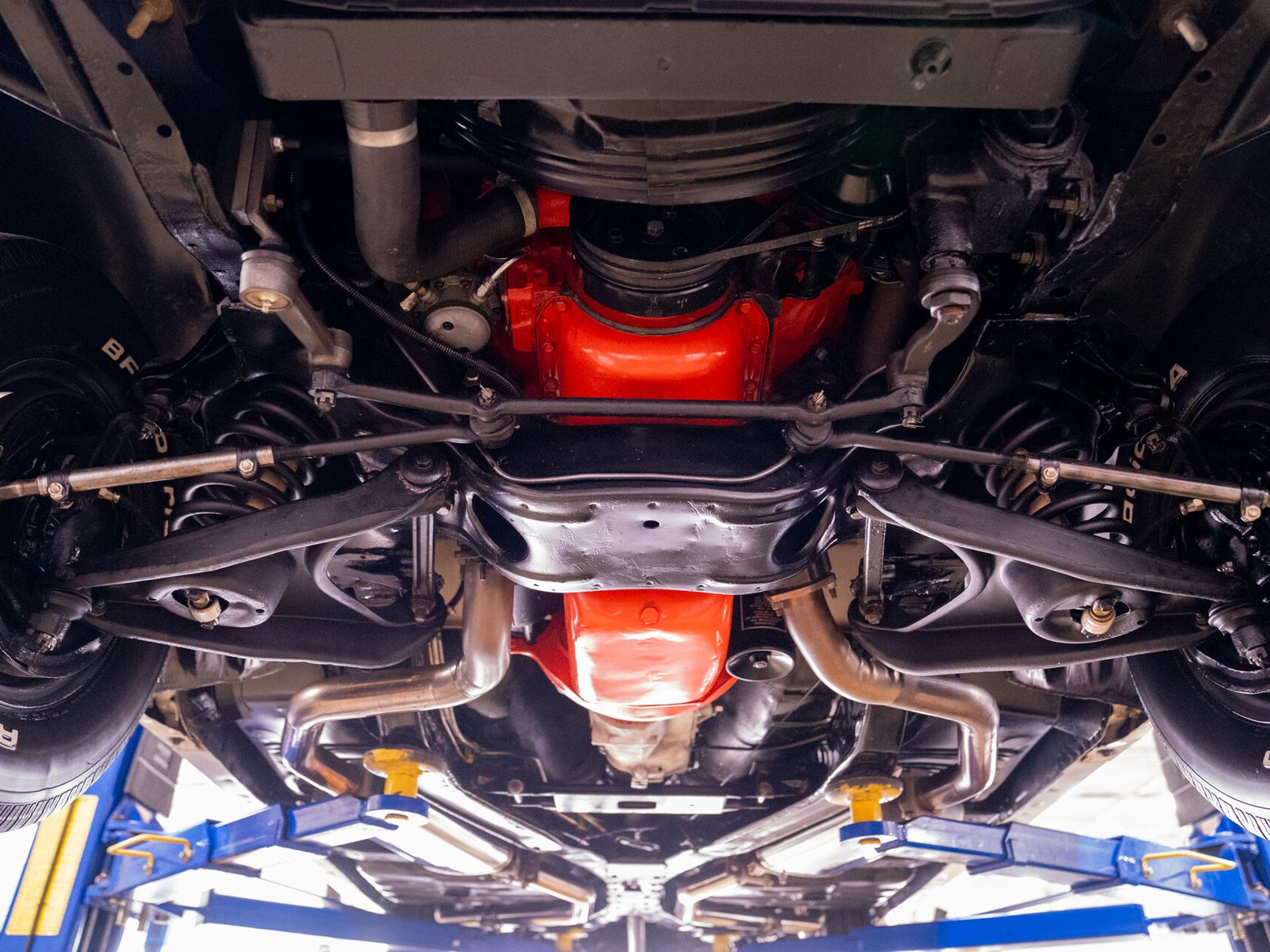 1964 Chevrolet Biscayne Matching 409 / 425HP Transmission 4 Vitesse Complètement Entièrement restauré **PRIX EN USD** White Montreal - photo #61