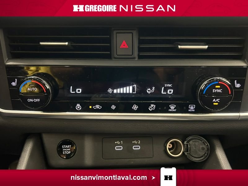 Nissan Rogue 2024 Blanc Laval - photo #43