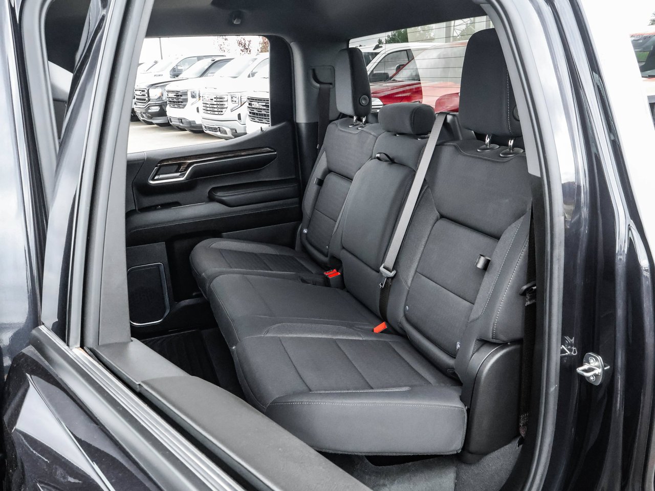 2024 GMC Sierra 1500 4WD Crew Cab 147 Elevation Grey Sherwood Park - photo #15