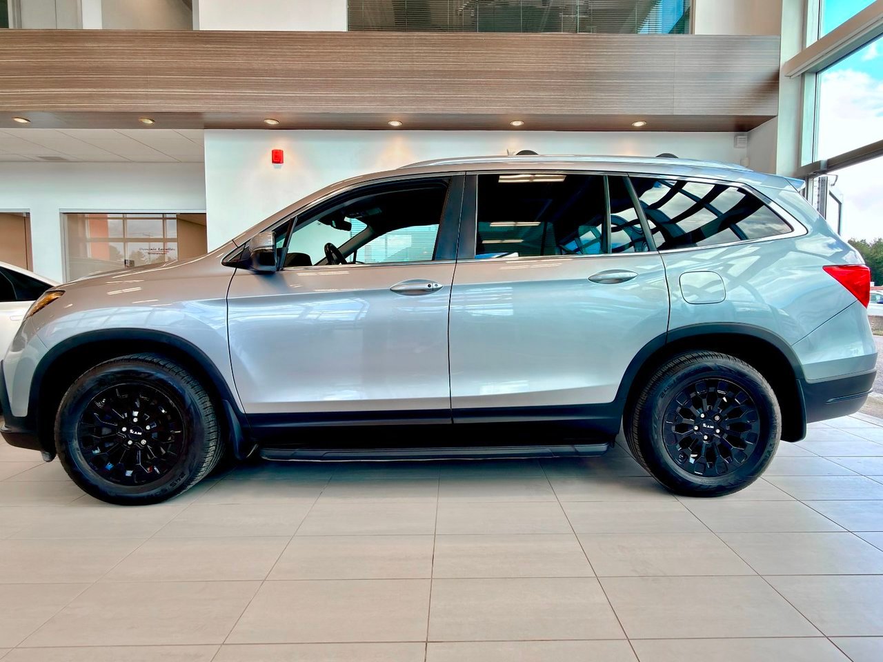 2019 Honda Pilot Silver Notre-Dame-des-Prairies - photo #8