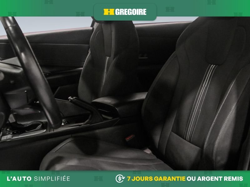 2024 Hyundai Elantra Black Blainville - photo #13