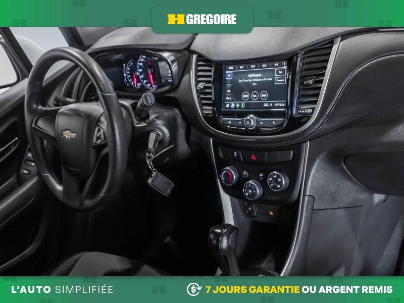 2019 Chevrolet Trax White Laval - photo #24
