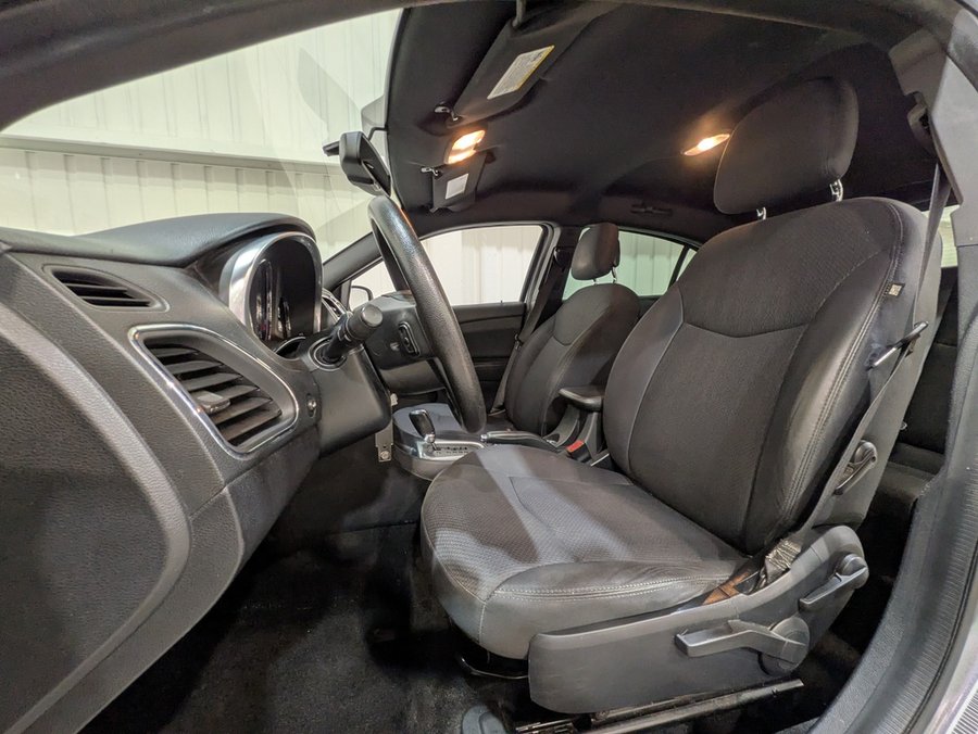 2013 Chrysler 200 Silver