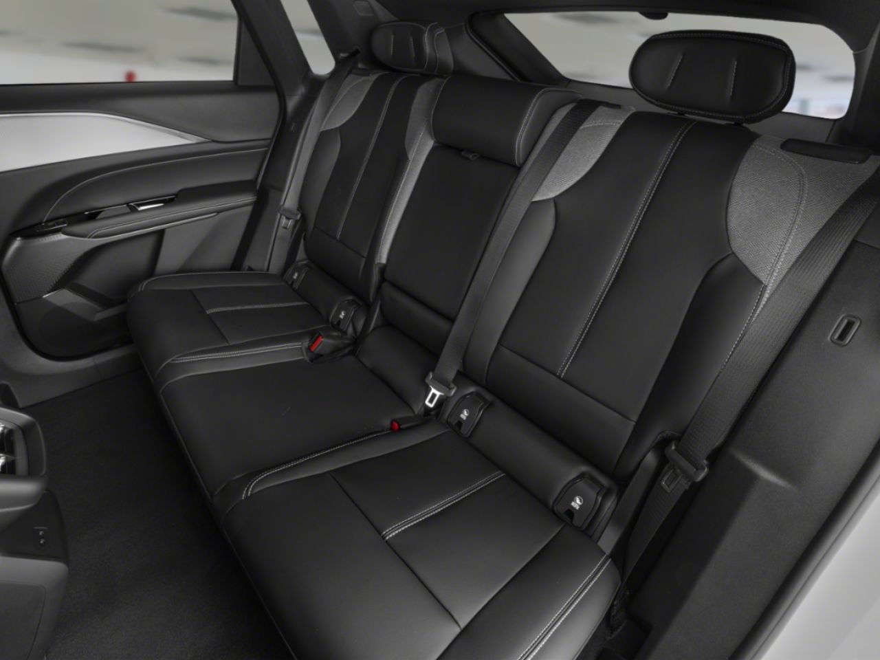 CADILLAC LYRIQ Luxe haut de gamme 4 portes 2027 Blanc éclatant, triple couche Sherbrooke - photo #9