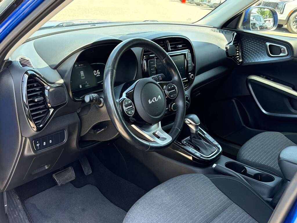 2023 Kia Soul Blue Gatineau - photo #9