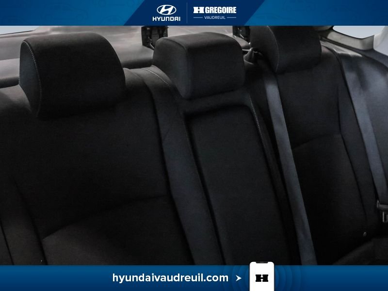 Honda Civic 2018 Blanc Laval - photo #32