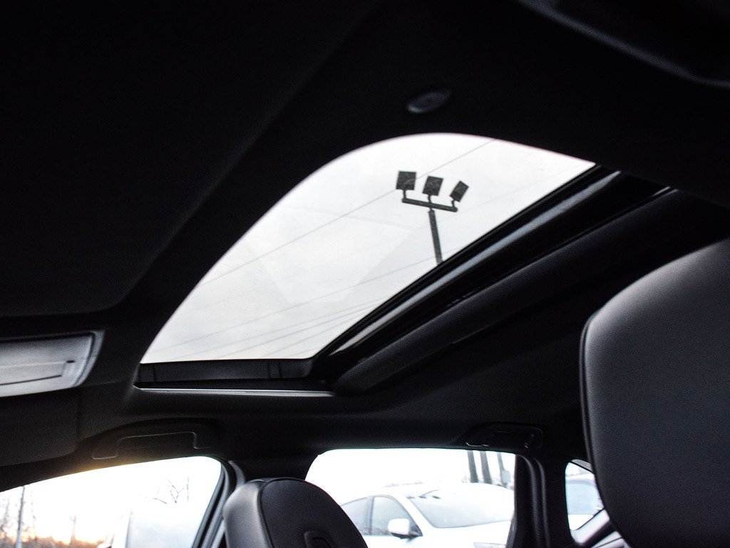 2023 Acura TLX Majestic Black Pearl Etobicoke - photo #9