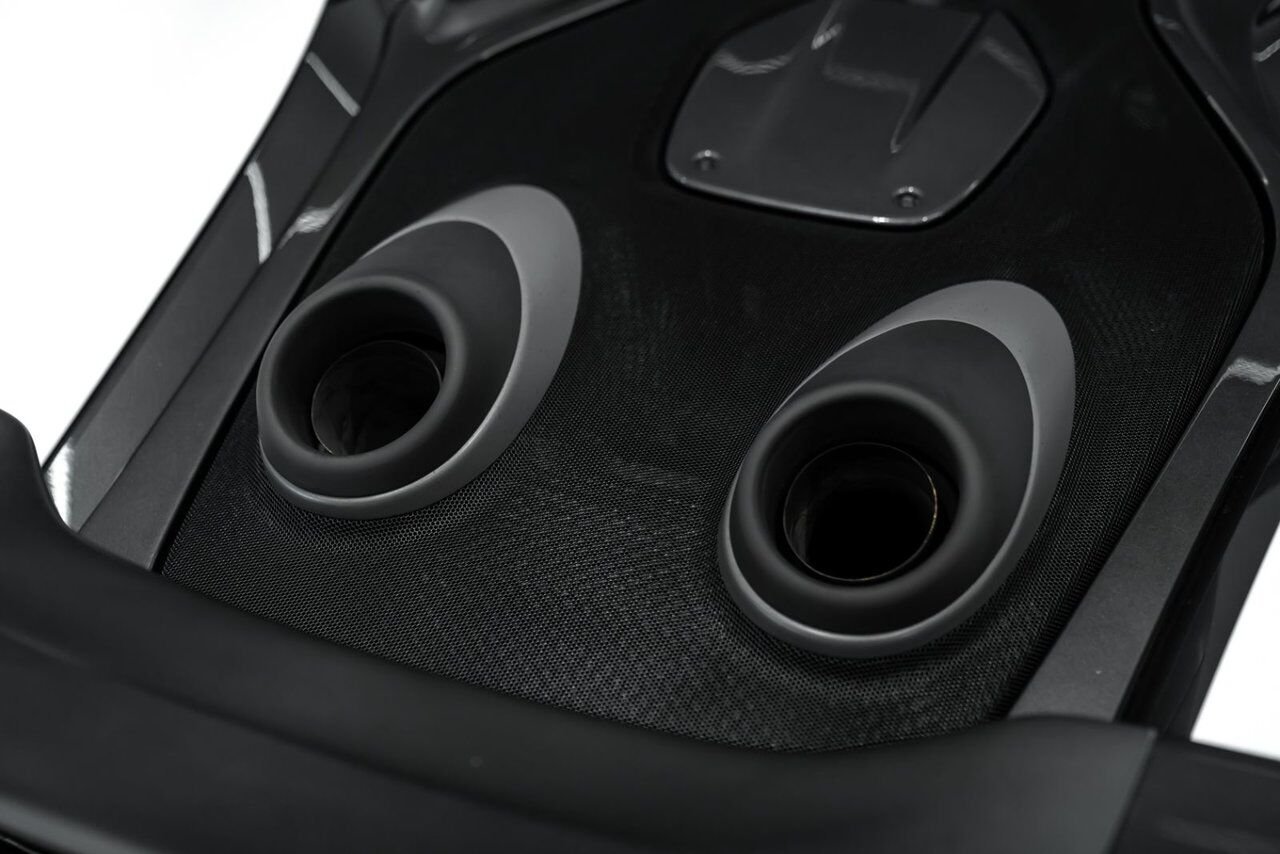 McLaren 600LT *NO LUXURY TAX* 2019 Blanc Kirkland - photo #12