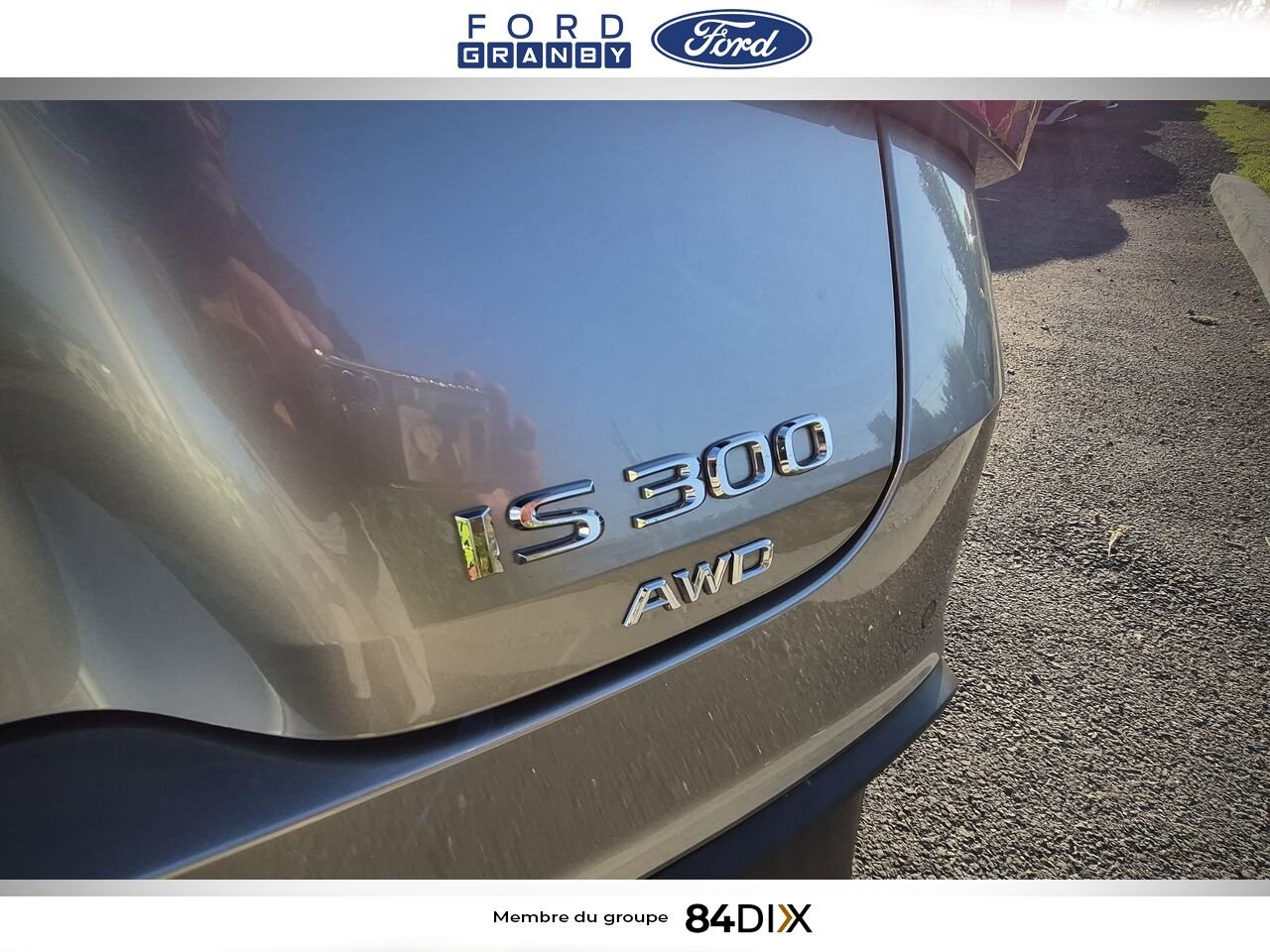 2023 Lexus IS Silver Granby - photo #11