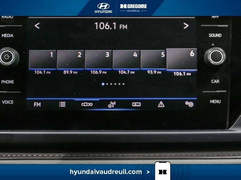 2024 Volkswagen Taos Grey Blainville - photo #26