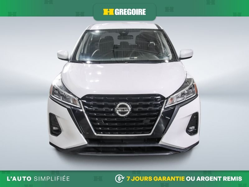 2021 Nissan Kicks White Laval - photo #1