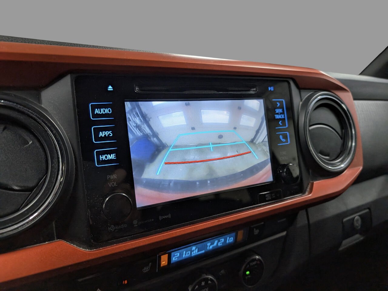 Toyota Tacoma TRD SPORT/SIÈGES CHAUFFANTS/VOLANT CHAUFFANT/AC BIZONE/CAMÉRA DE RECUL/ 2017 Orange Sherbrooke - photo #18