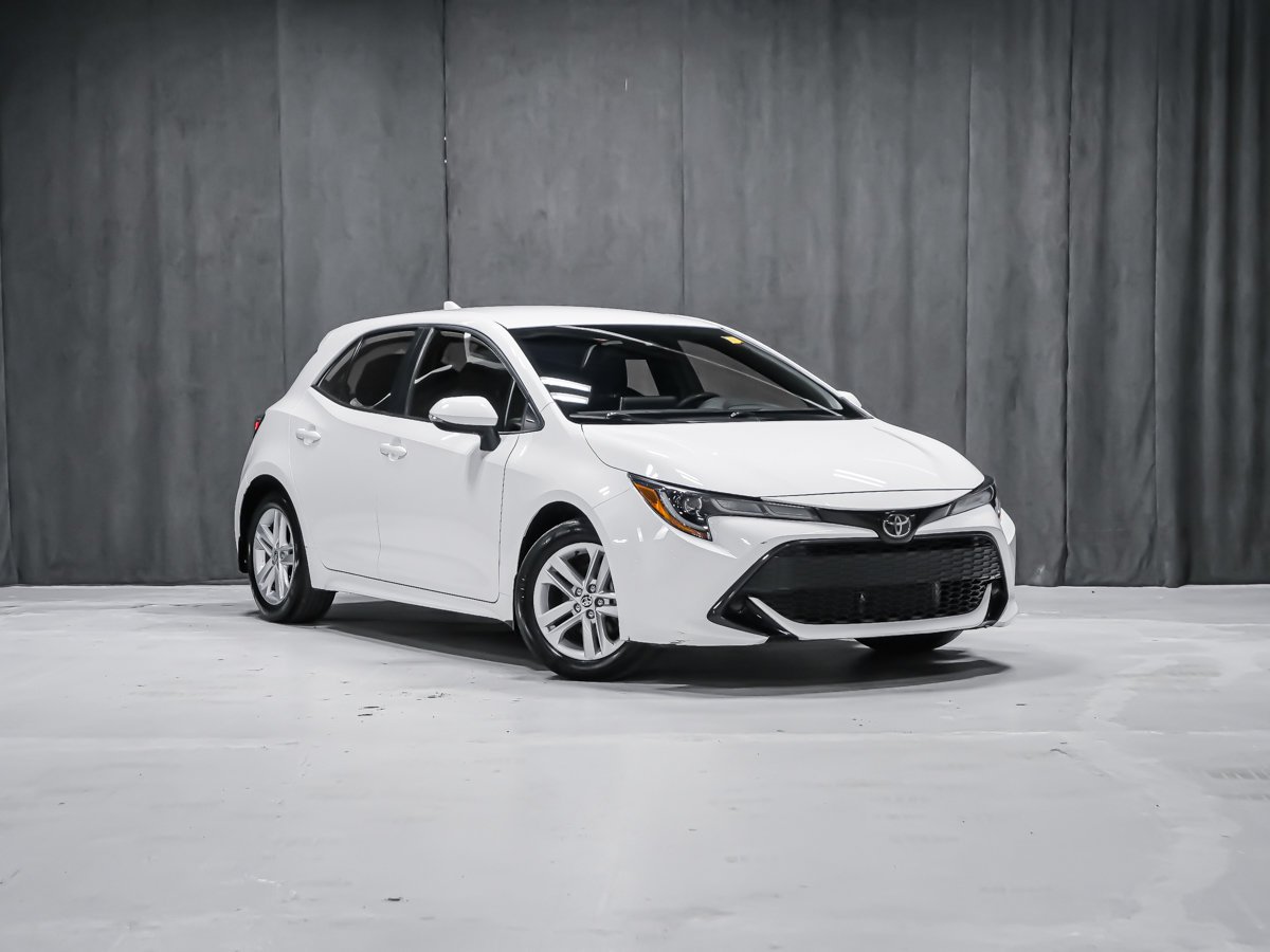 Toyota Corolla à hayon 2022 Blanc Montréal - photo #1