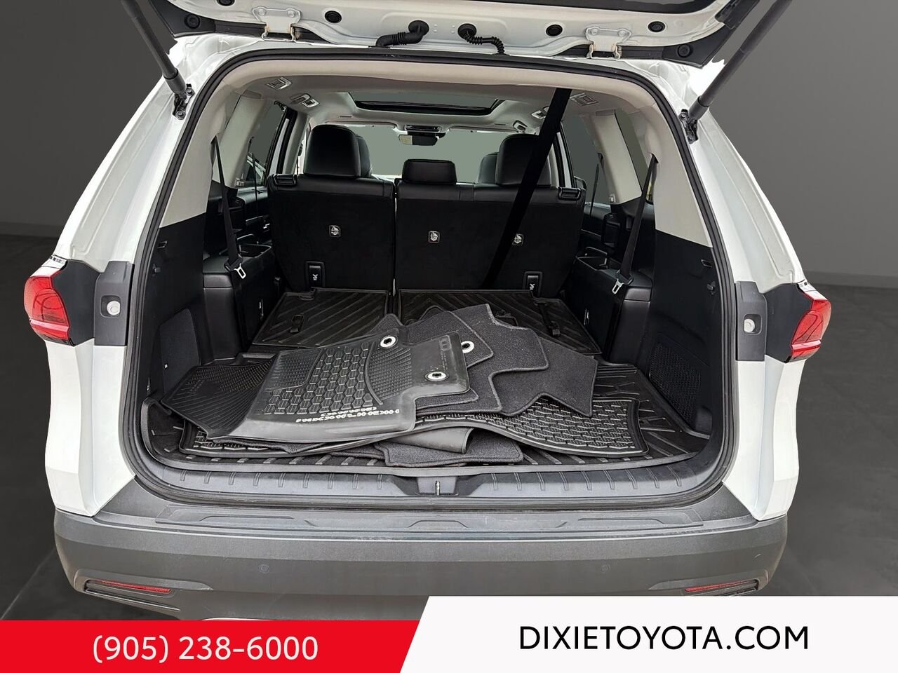 2025 Toyota Grand Highlander HYBRID LIMITED AWD / HEATED AND VENTILATED SEATS / MOONROOF / ALLOY WHEELS / CARPLAY AND ANDROID AUTO White Mississauga - photo #21
