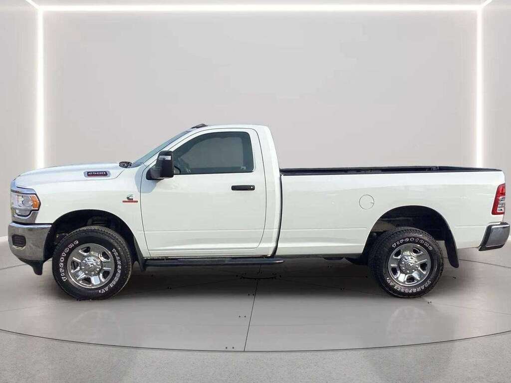 2024 Ram 2500 White Gatineau - photo #1