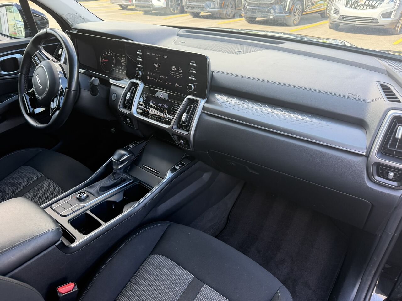 Kia Sorento LX Premium AWD 7 PASSAGERS 2023 Noir Laval - photo #19