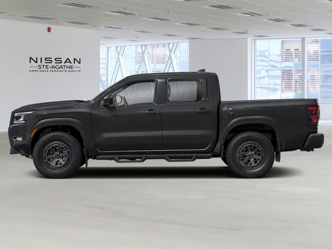 Nissan Frontier 2026 Super noir Ste-Agathe des Monts - photo #1