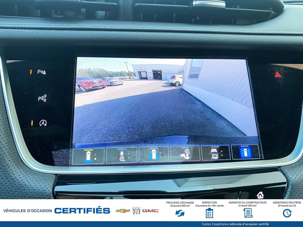 CADILLAC XT5 SPORT Traction intégrale, 4 portes Sport 2021 Bleu Montmagny - photo #16