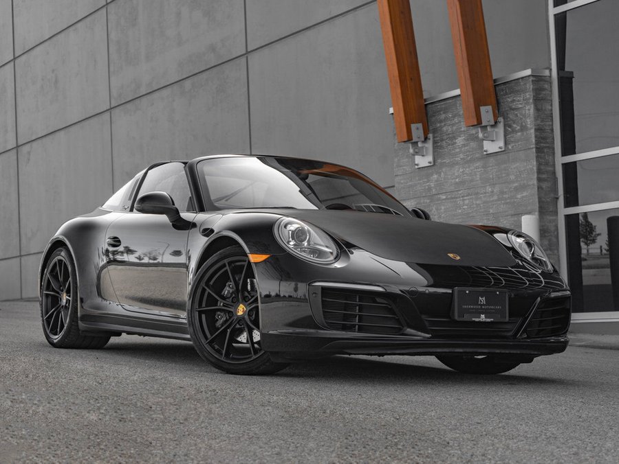 2018 Porsche 911 2018 Black