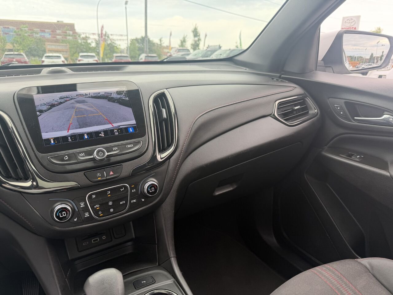 CHEVROLET EQUINOX RS RS 4 portes TI 2023 Blanc Ottawa & Gatineau - photo #6