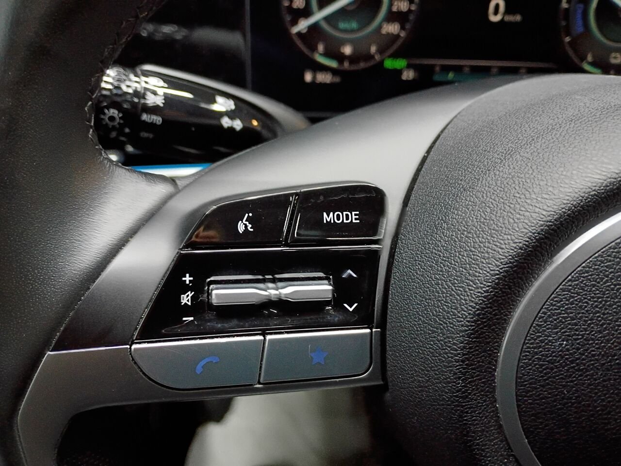 2025 Hyundai Elantra Hybrid Grey Blainville - photo #20