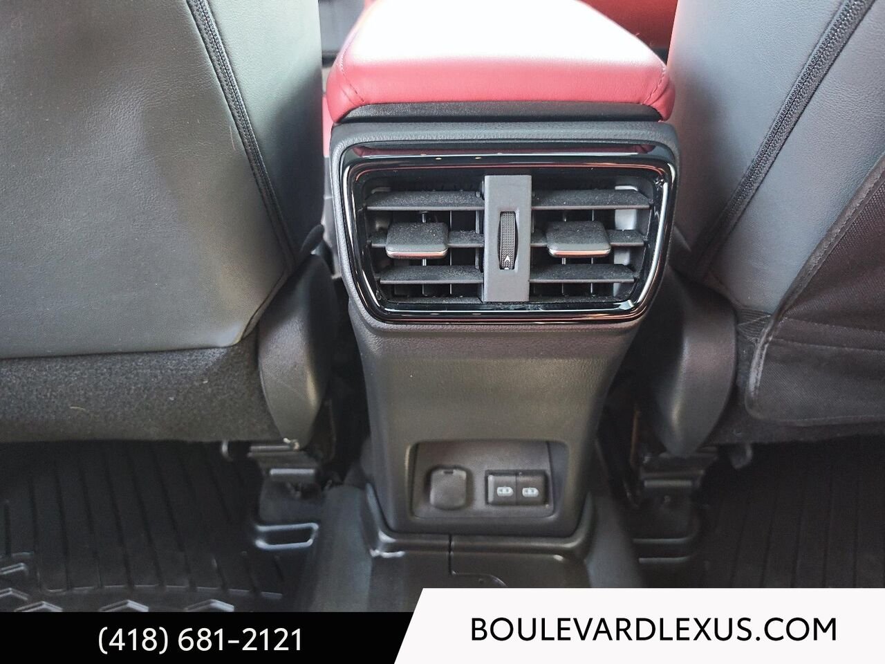 Lexus NX 19935A | NX 350h TI 2024 Argent Québec - photo #18