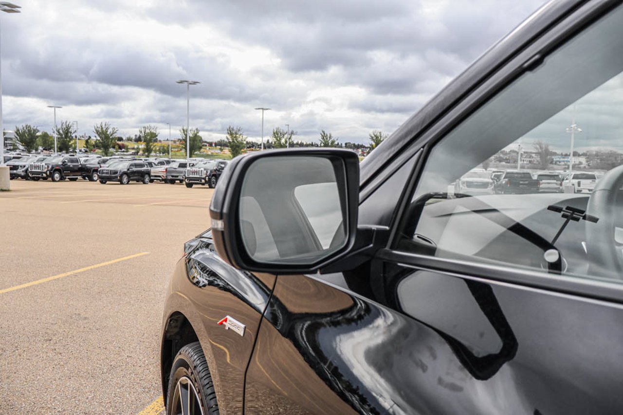 2025 Acura RDX Platinum Elite A-Spec AWD Black Sherwood Park - photo #13