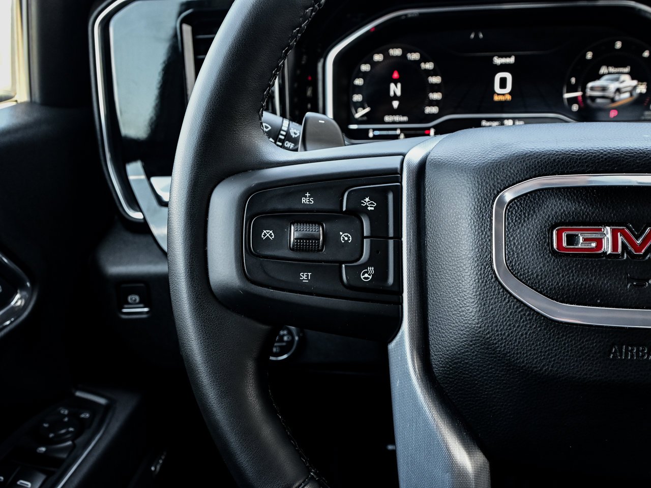 2025 GMC Sierra 1500 4WD Crew Cab 147 Elevation White Sherwood Park - photo #19