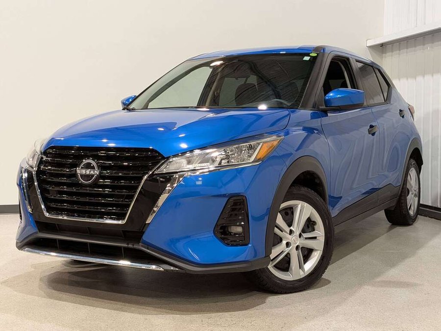 2024 Nissan Kicks Blue