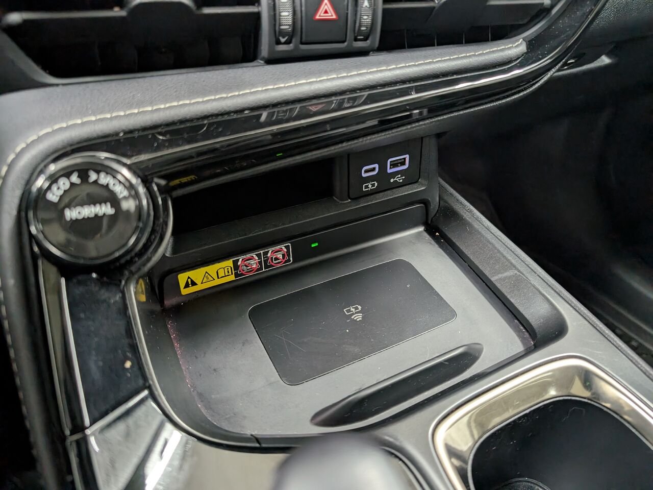 Lexus NX NX 350/SIÈGES CHAUFFANTS ET VENTILLÉS/TOIT OUVRANT/VOLANT CHAUFFANT 2022 Blanc Sherbrooke - photo #19