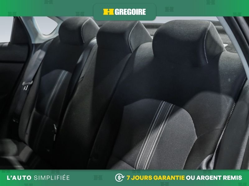 2022 Kia Forte Black Saint-Eustache - photo #22
