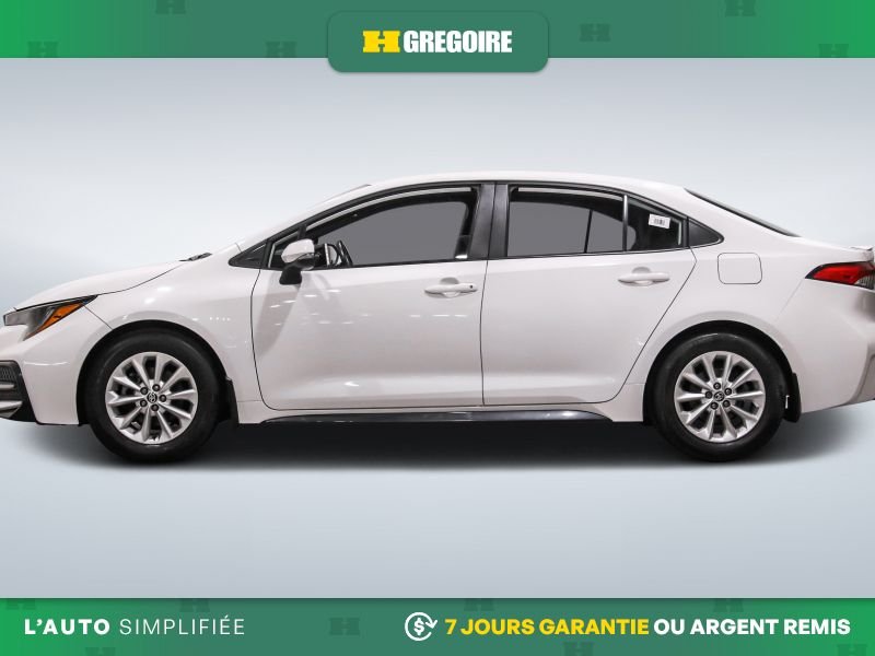 2022 Toyota Corolla White Saint-Eustache - photo #4