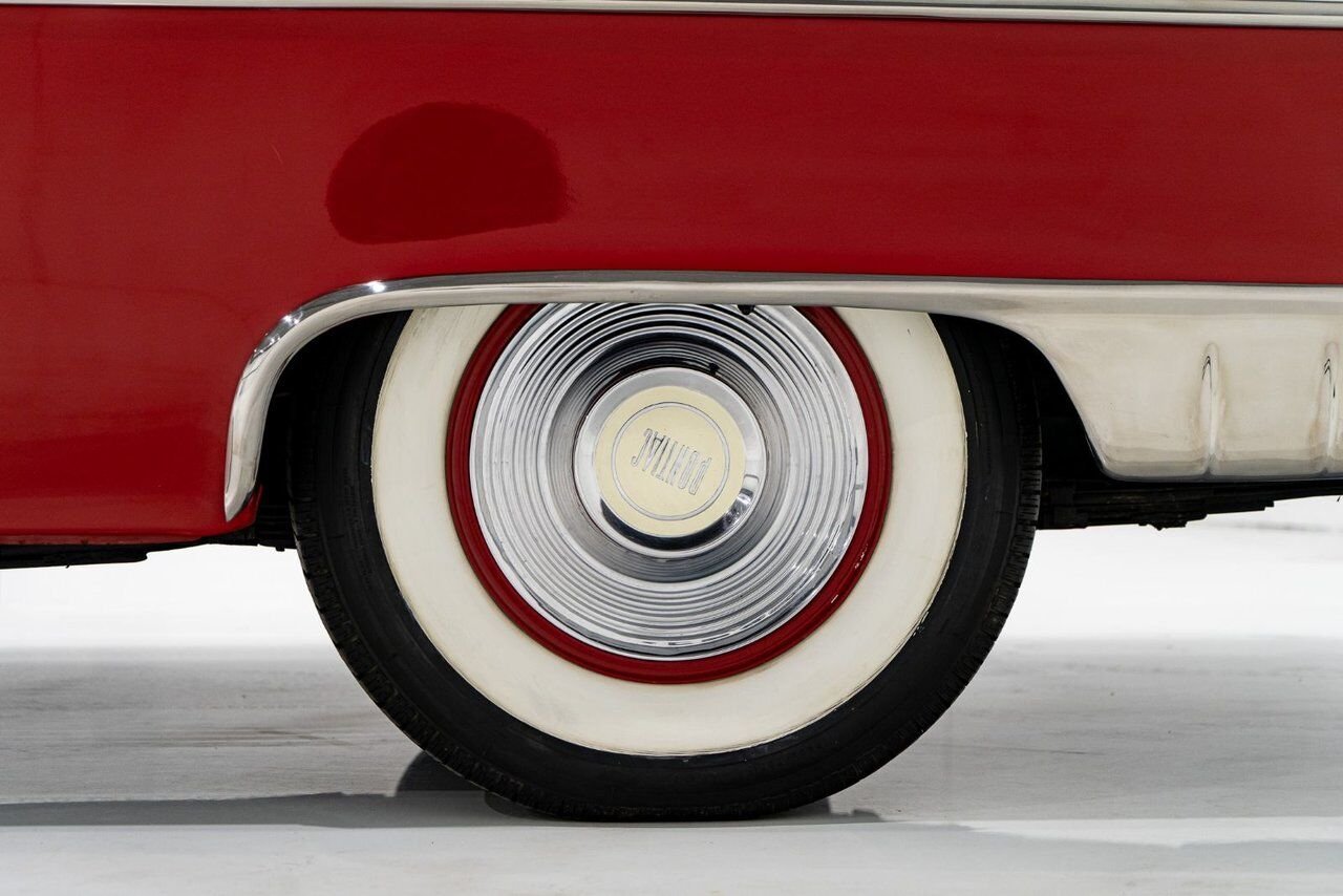 Pontiac Starchief **PRIX EN USD** Beautifully presented from former restoration 1955 Blanc Montréal - photo #48