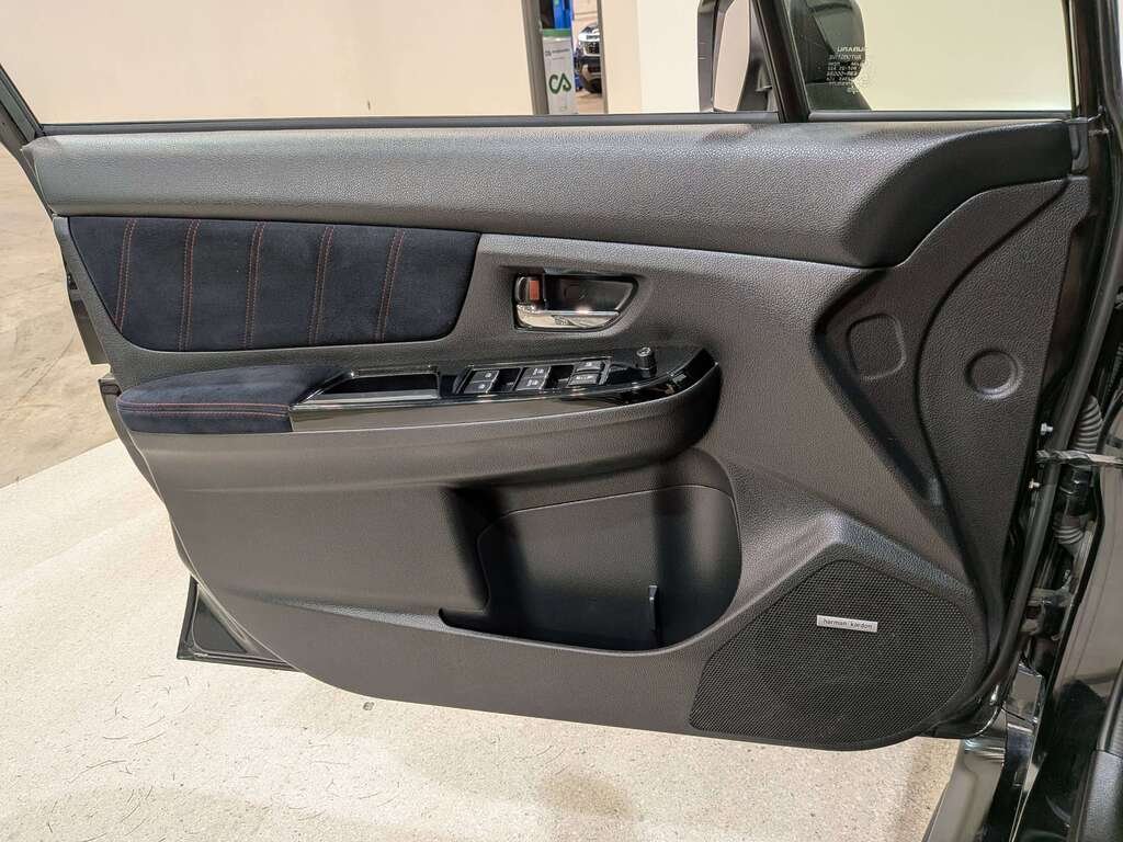 Subaru WRX STI Sport-tech Manual w/Wing Spoiler 2019 Noir Val-David - photo #36