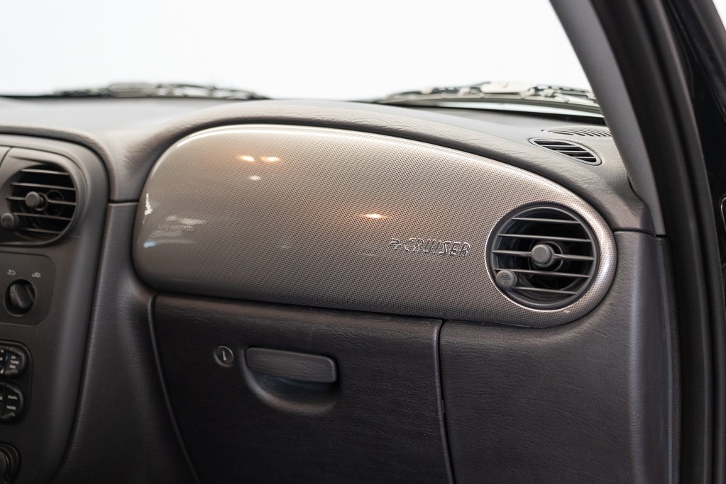 2004 Chrysler PT Cruiser Black Montreal - photo #36
