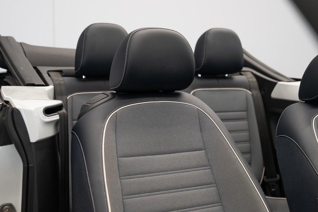 2016 Volkswagen Beetle Denim Edition White Kirkland - photo #28