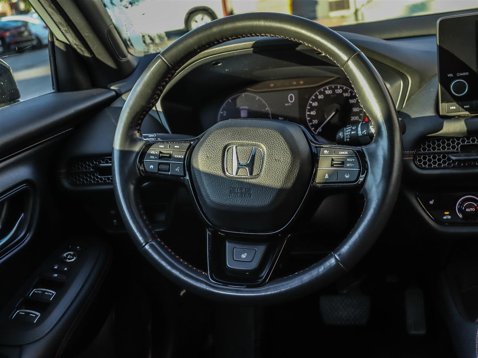 Honda HR-V Sport 2023 Grey Ottawa & Gatineau - photo #9