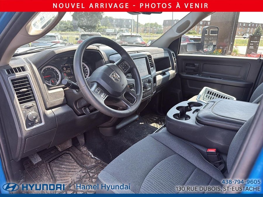 Ram 1500 Classic 2023 2023 Bleu